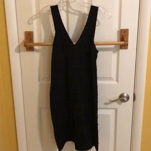 ✨Little black dress